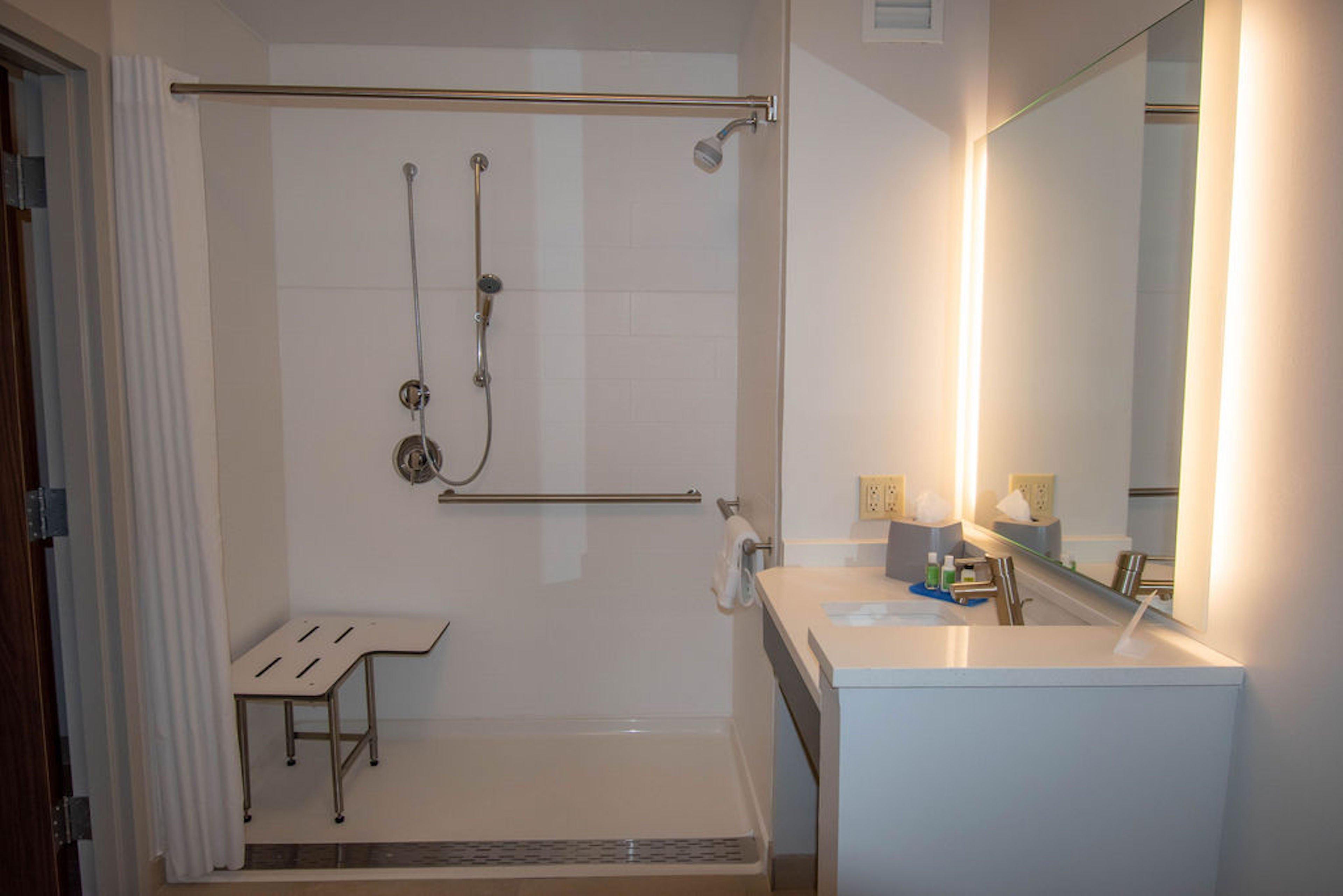 Express & - Buffalo Area By Ihg 3*