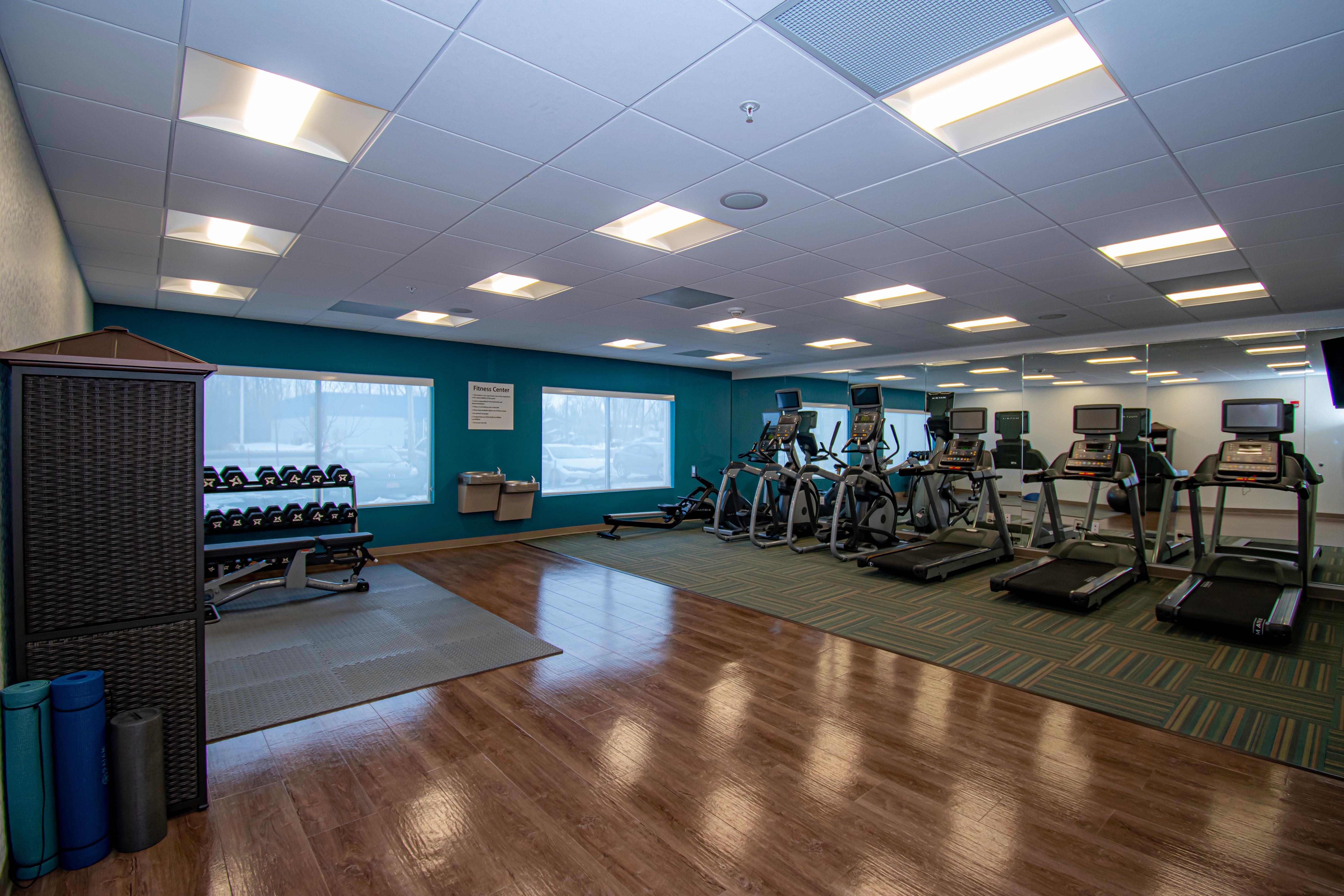 Express & - Buffalo Area By Ihg Hotel