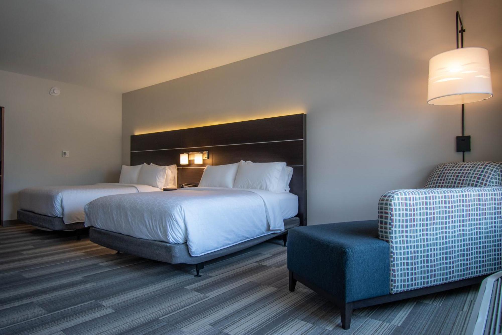 Express & - Buffalo Area By Ihg Hotel